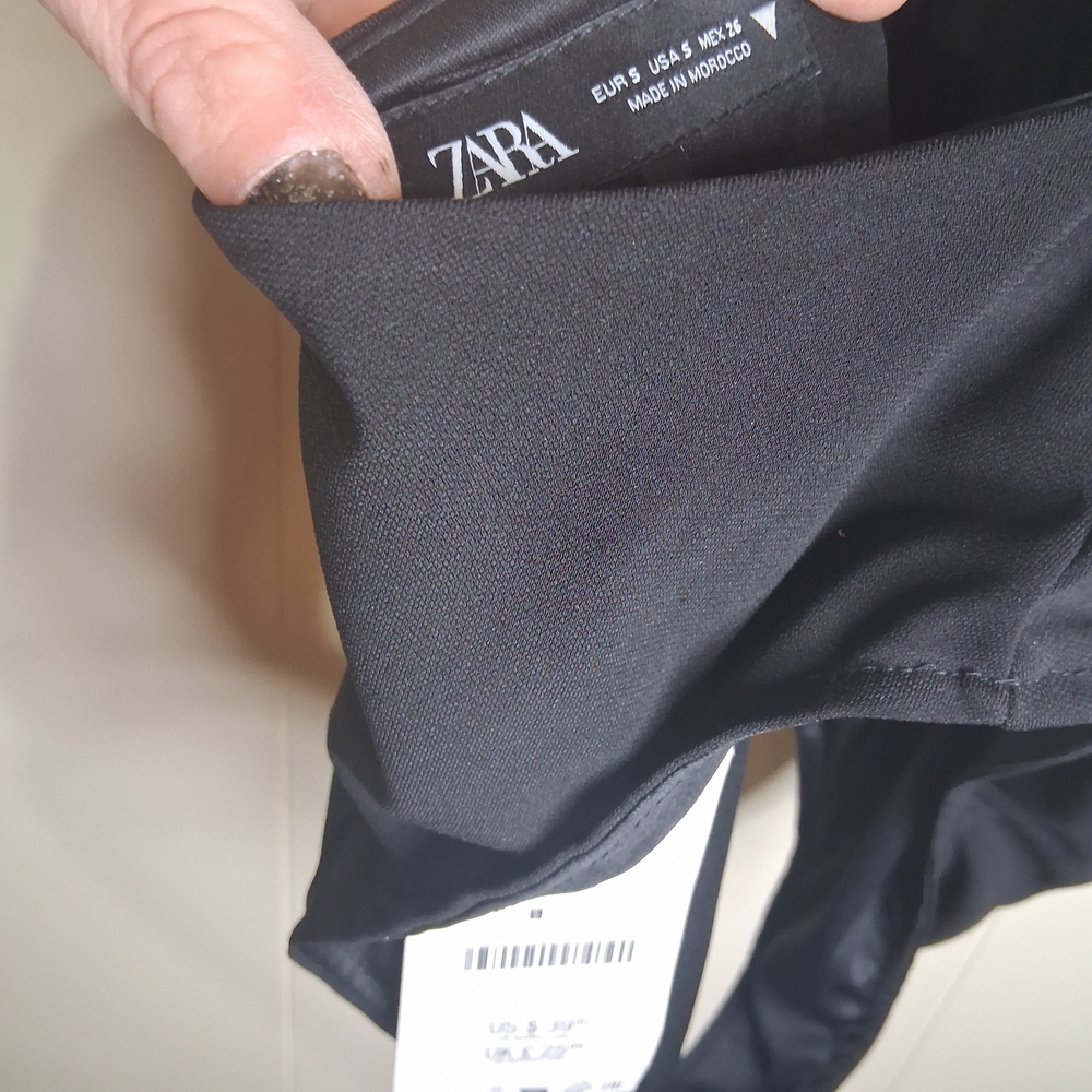 Zara Black Sleeveless Bodysuit - Picture 5 of 8